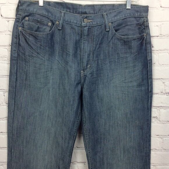 Levi's 514 Jeans Men's Size 38x32 Blue Med Wash Stretch Straight Leg Festival - Picture 3 of 10